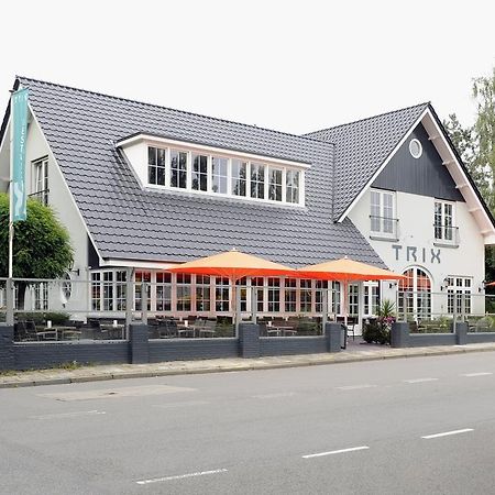特丽克丝酒店 阿纳姆 外观 照片