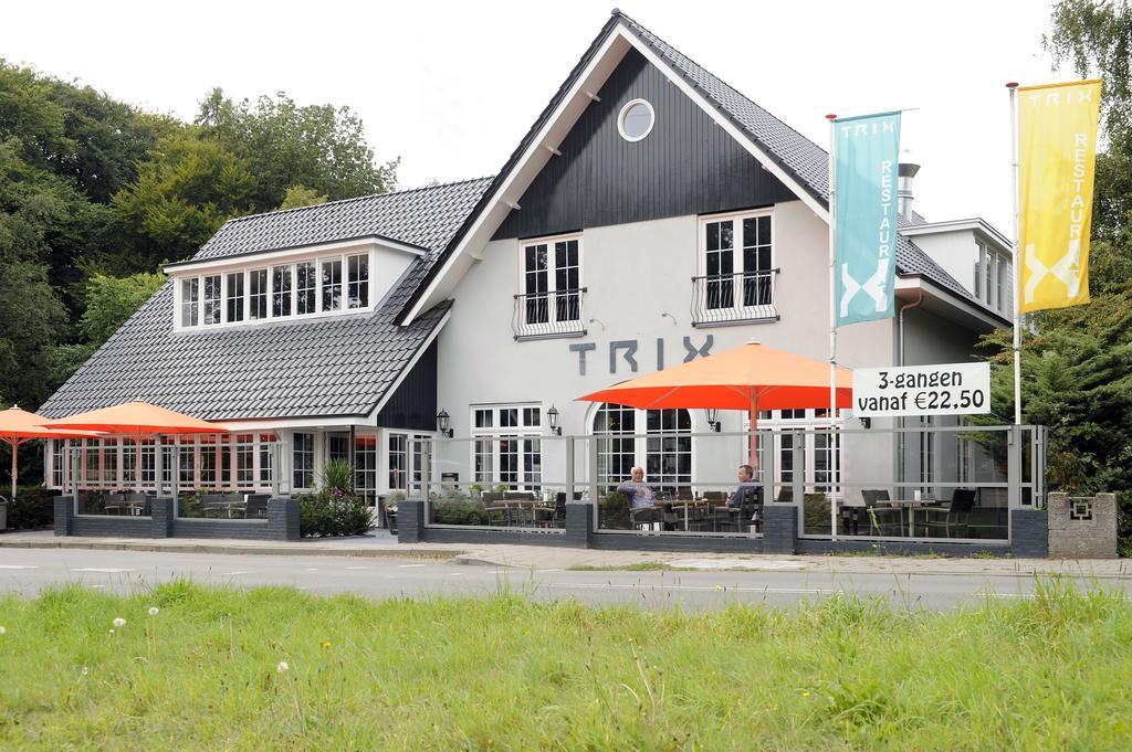 特丽克丝酒店 阿纳姆 外观 照片